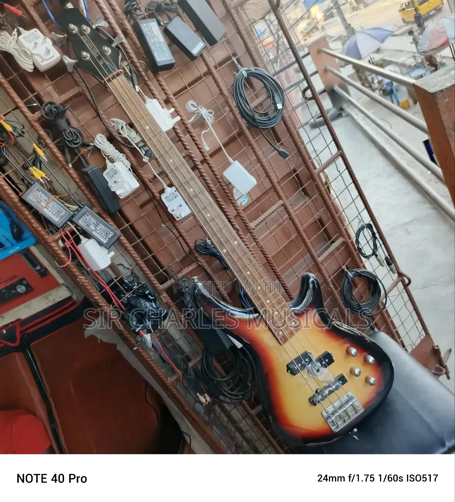 High Quality Electric Bass Guitar 4 Strings
