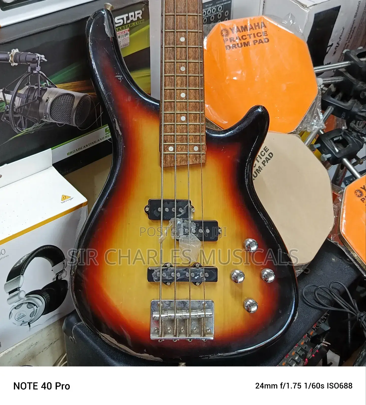 High Quality Electric Bass Guitar 4 Strings