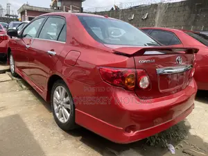 Toyota Corolla 2010 Red