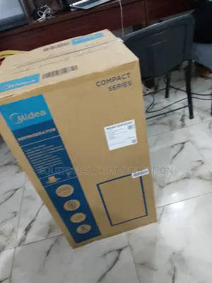 Sound Midea 90L Single Door Refrigerator Mdrd133fgg50