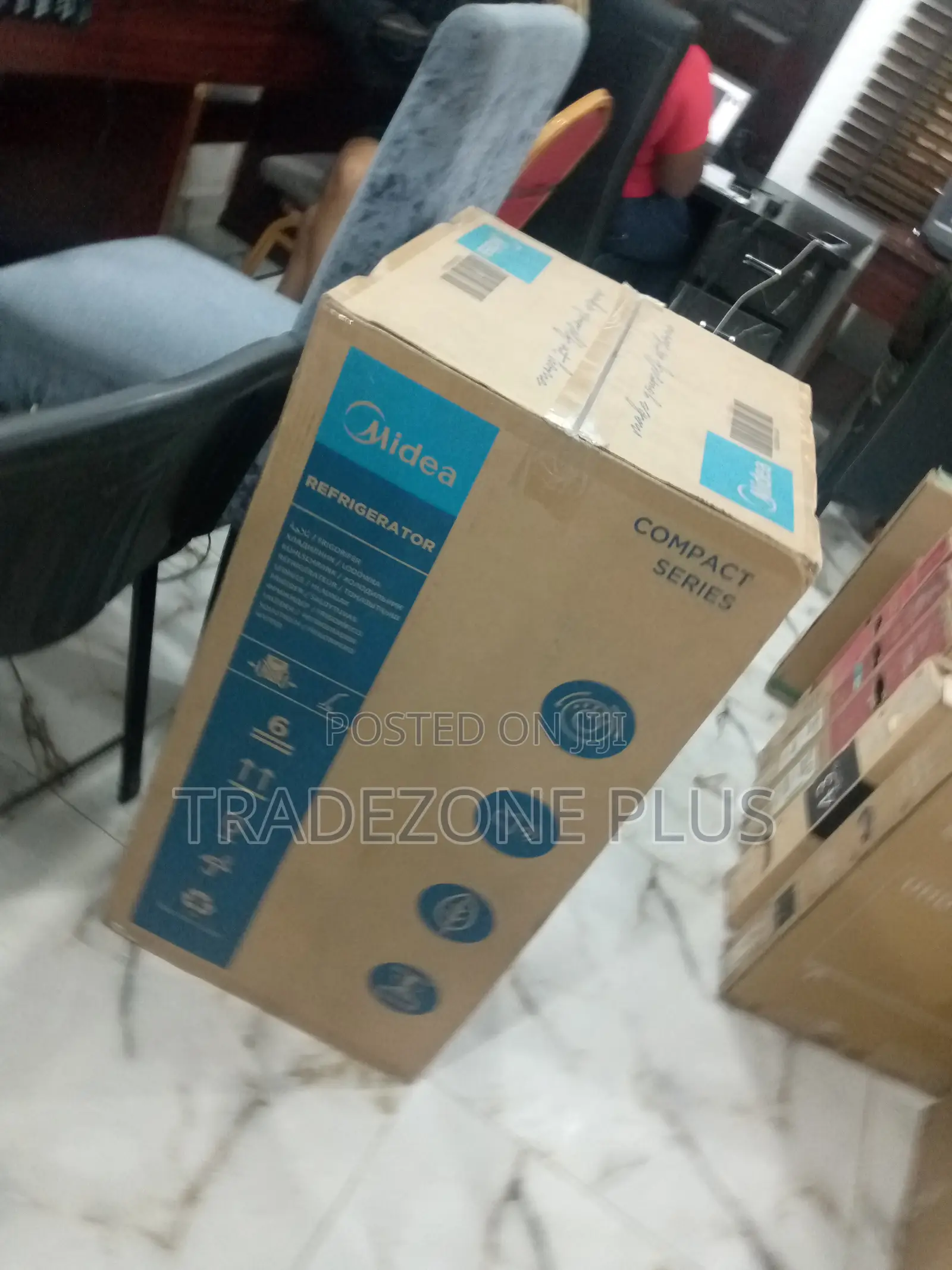First Choice Midea 90L Single Door Mdrd133fgg50