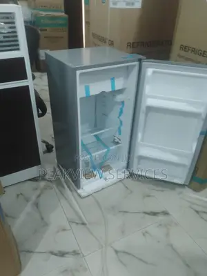 Very Affordable Media MDRD133FGG50 Refrigerator