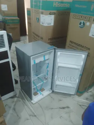 Super Cool Media MDRD133FGG50 Refrigerator