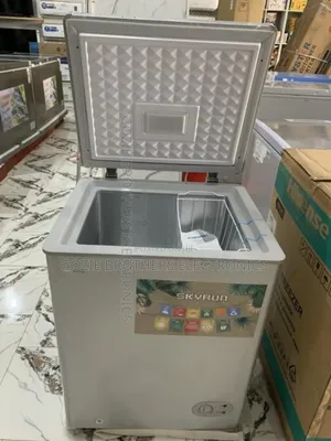 Skyrun Chest Freezer 100 Liters