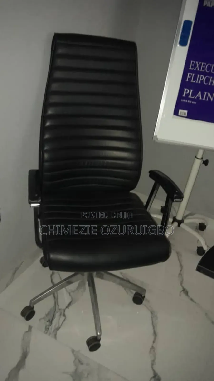 Black Executive Leather Swivel Chair