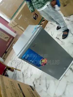 Noiseless Midea 90L Single Door Refrigerator Mdrd133fgg50