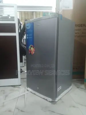 Very Attractive Media MDRD133FGG50 Refrigerator 90ltrs