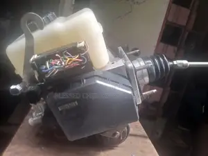 2016-2018 Toyota 4runner Abs Pump