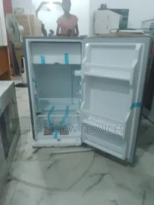 Quality Media MDRD133FGG50 Refrigerator 90ltrs