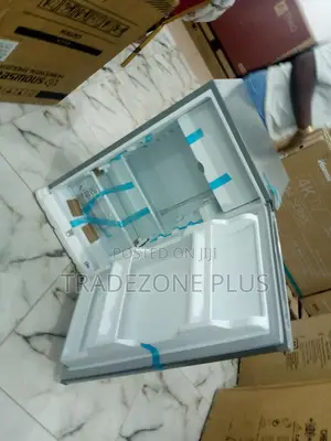 100% Midea 90L Single Door Refrigerator Mdrd133fgg50