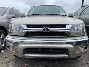 Toyota 4-Runner 2002 Gold
