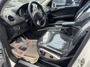 Mercedes-Benz M Class 2010 White