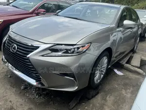 Lexus ES 350 FWD 2016 Gold