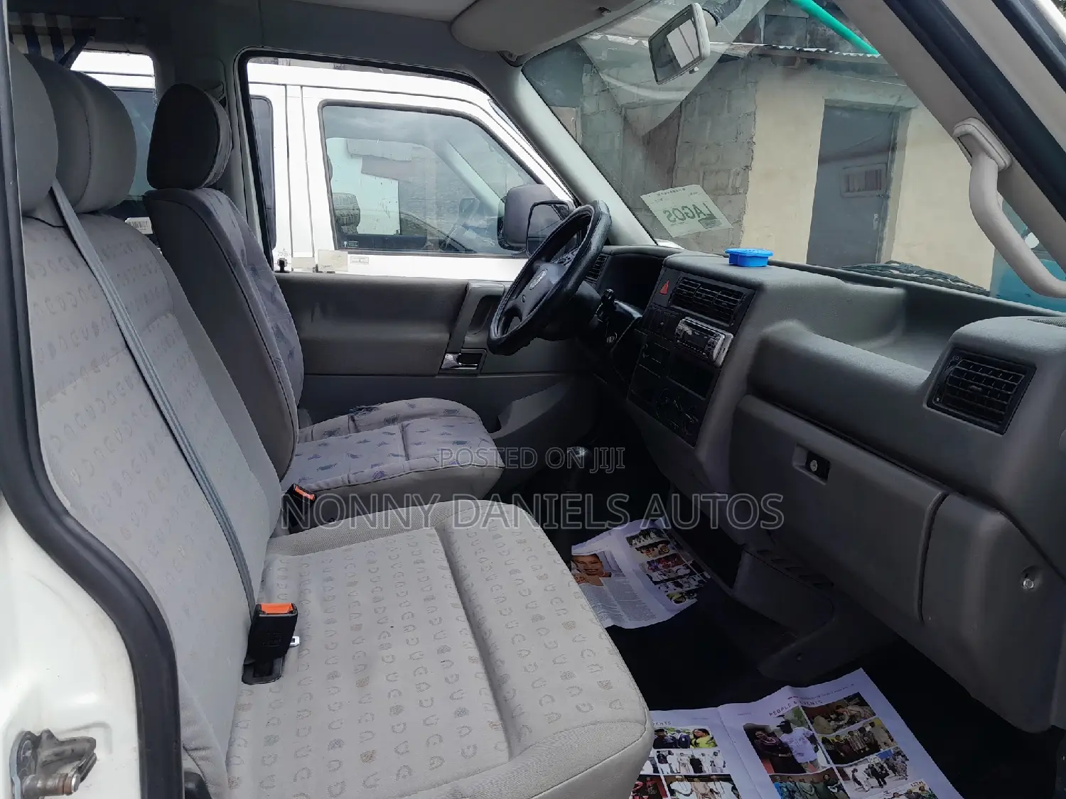 Volkswagen Transporter 2004 White