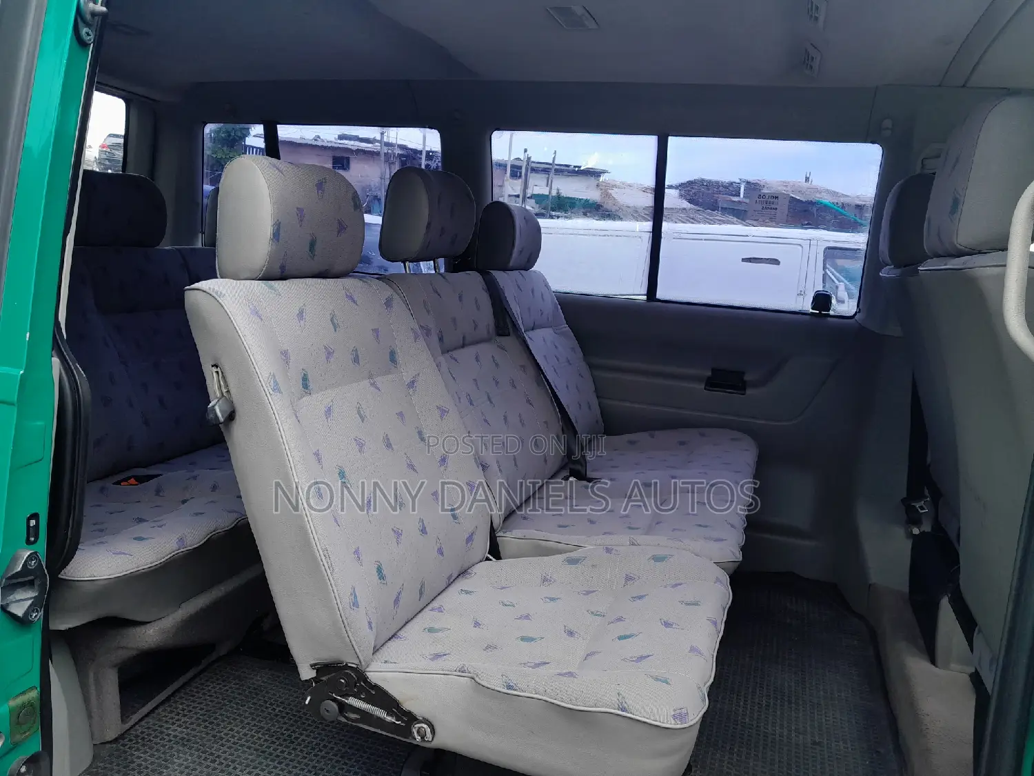 Volkswagen Transporter 2004 Beige