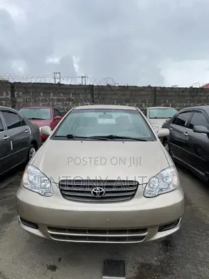 Toyota Corolla LE 2004 Gold