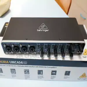 Behringer Behringer U-Phoria UMC404HD USB 2.0 Audiointerface