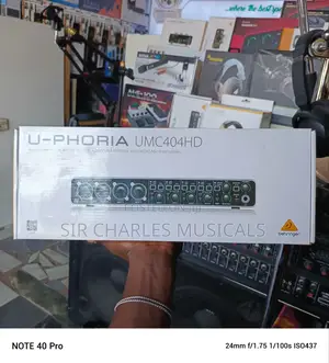 Behringer Behringer U-Phoria UMC404HD USB 2.0 Audiointerface