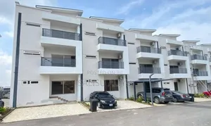 4bdrm Duplex in Life Camp Godab for sale