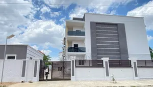 4bdrm Duplex in Life Camp By Stella for sale