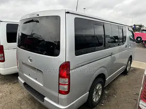 Toyota HiAce 2008 Silver