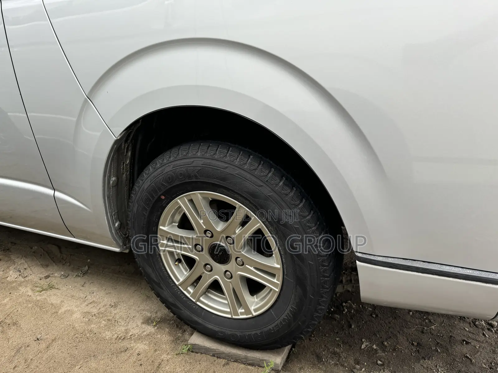 Toyota HiAce 2008 Silver