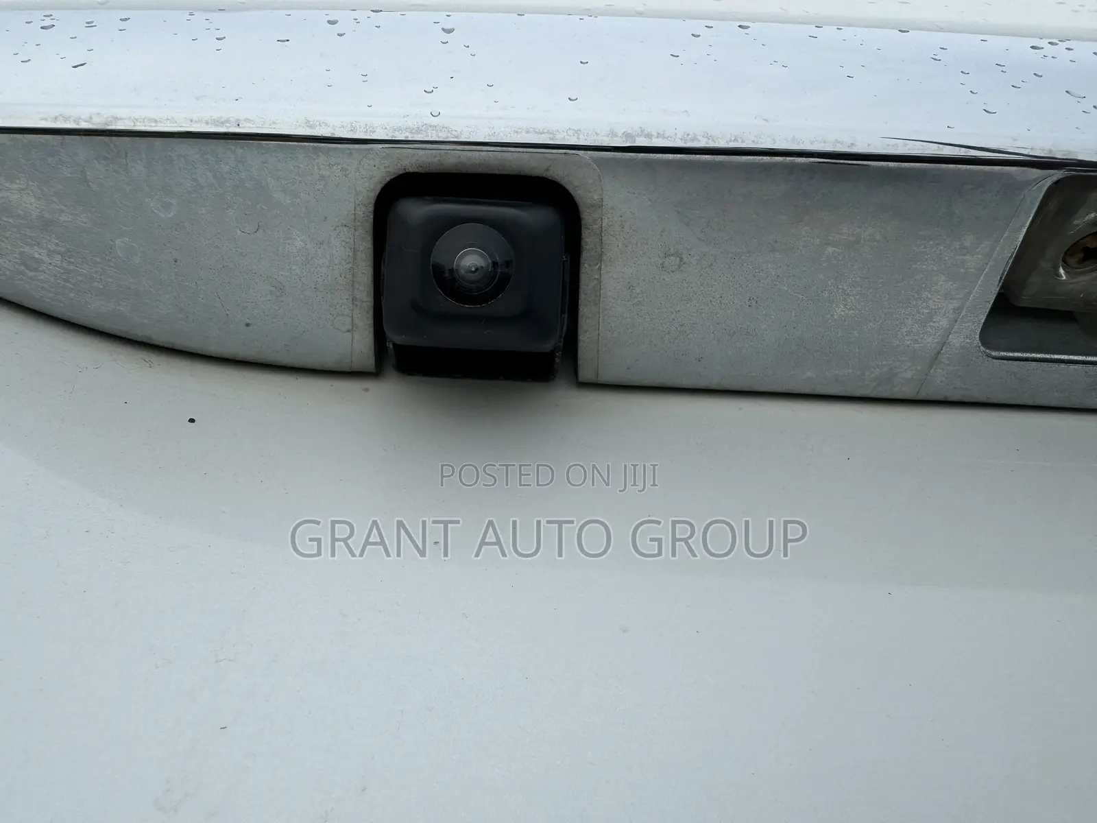 Toyota HiAce 2011 White