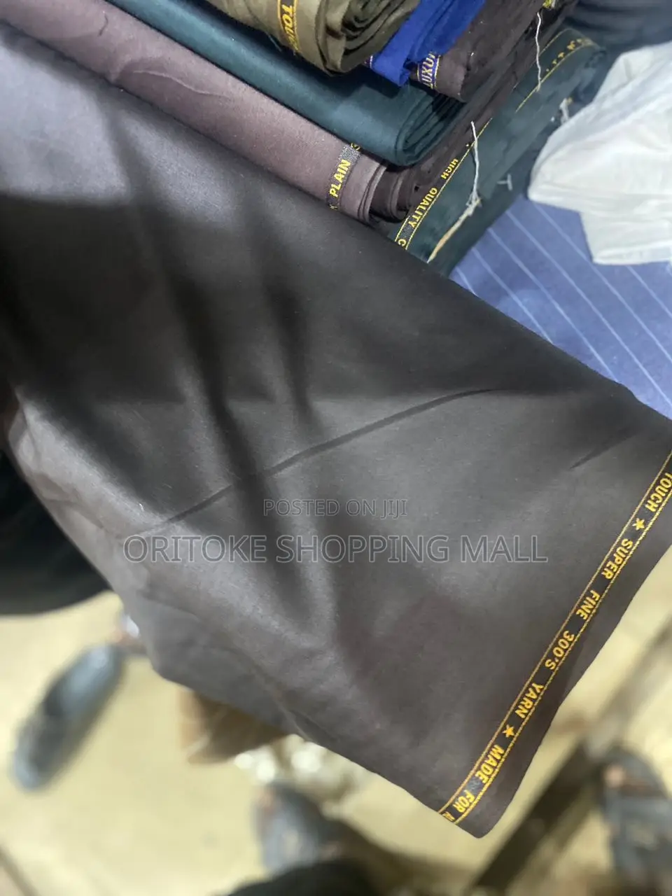 High Grade Quality Senator Material (4yards)
