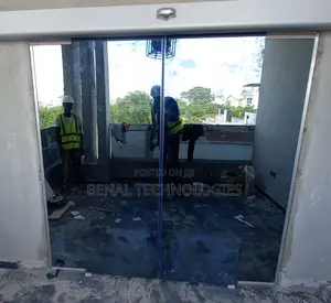 Automatic Sensor-Entrance Portal