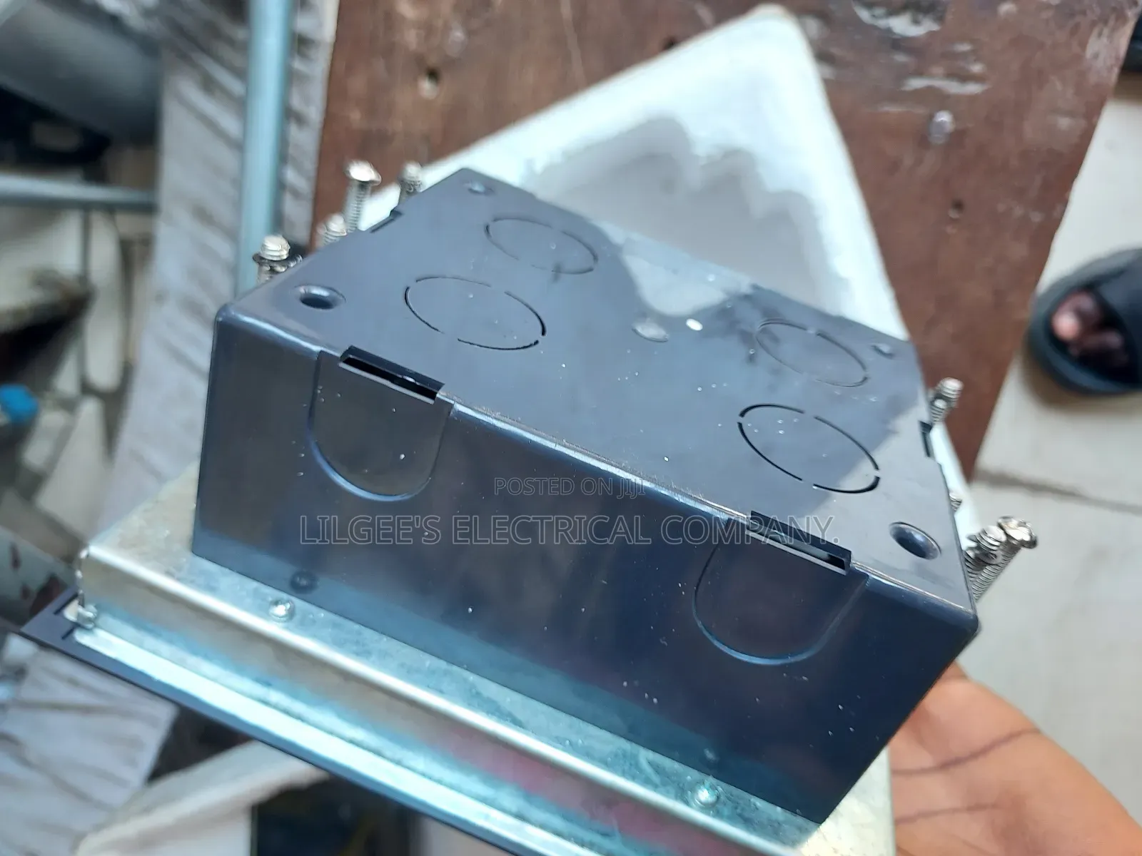 Original Floor Box With 13 Amps and Data Socket