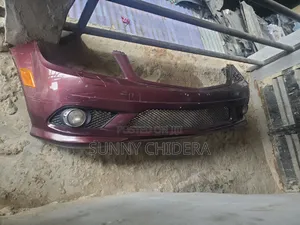 C300 2010 Front Bumper Tokunbo Complete