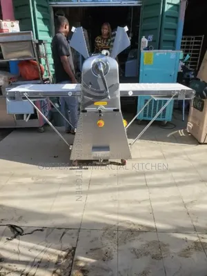 Italian Standard Dough Sheeter/Miller Machine for Sale