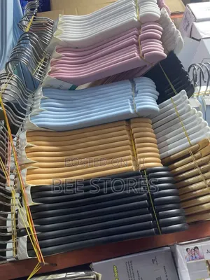 10pcs Plastic Hanger