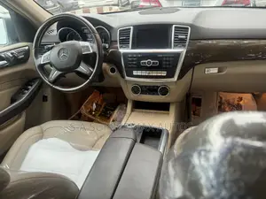Mercedes-Benz M Class ML 350 4Matic 2012 Gray