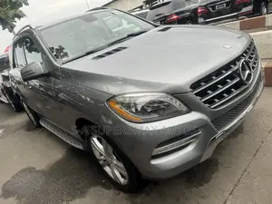 Mercedes-Benz M Class ML 350 4Matic 2012 Gray