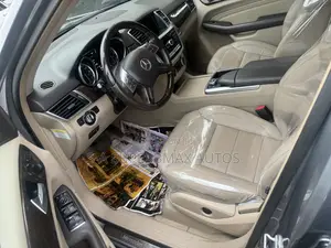 Mercedes-Benz M Class ML 350 4Matic 2012 Gray