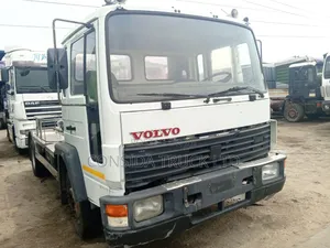Volvo Fl White 1998