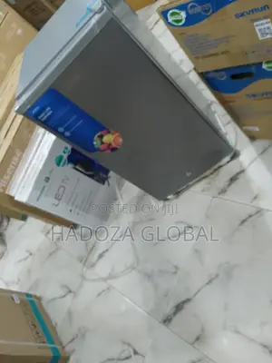 Modern Midea New Refrigerator 85L -Qualityy