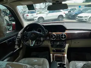 Mercedes-Benz GLK-Class 350 4MATIC 2012 Red