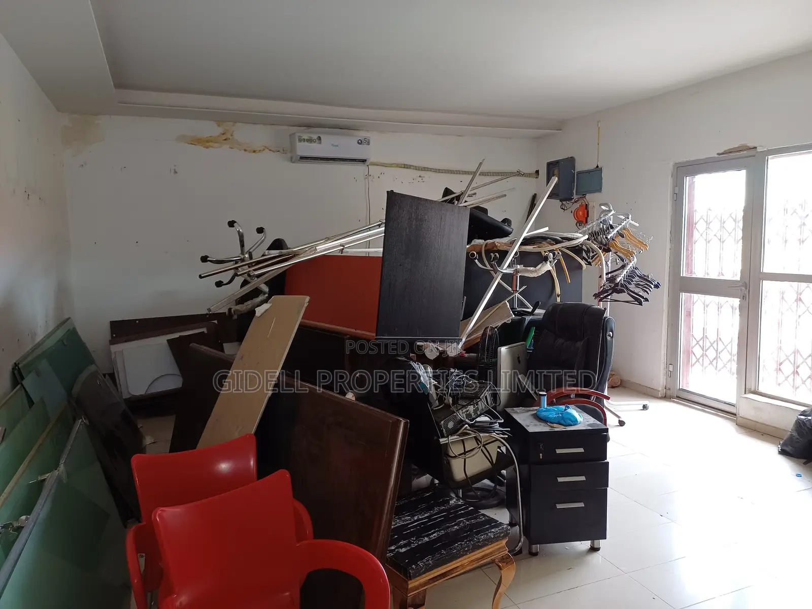 45sqm Office Space on the Second Floor