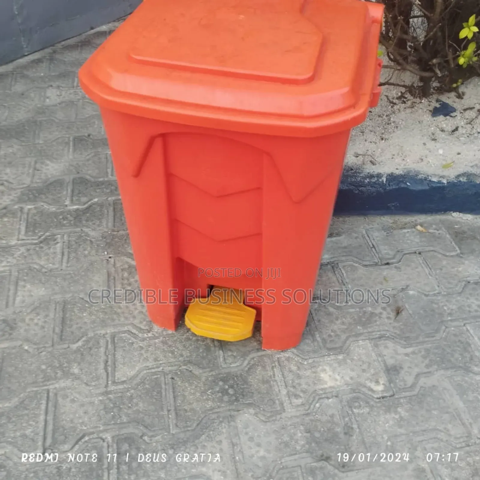 Waste Bin/ Trash Can/ Dustbin 60litrs