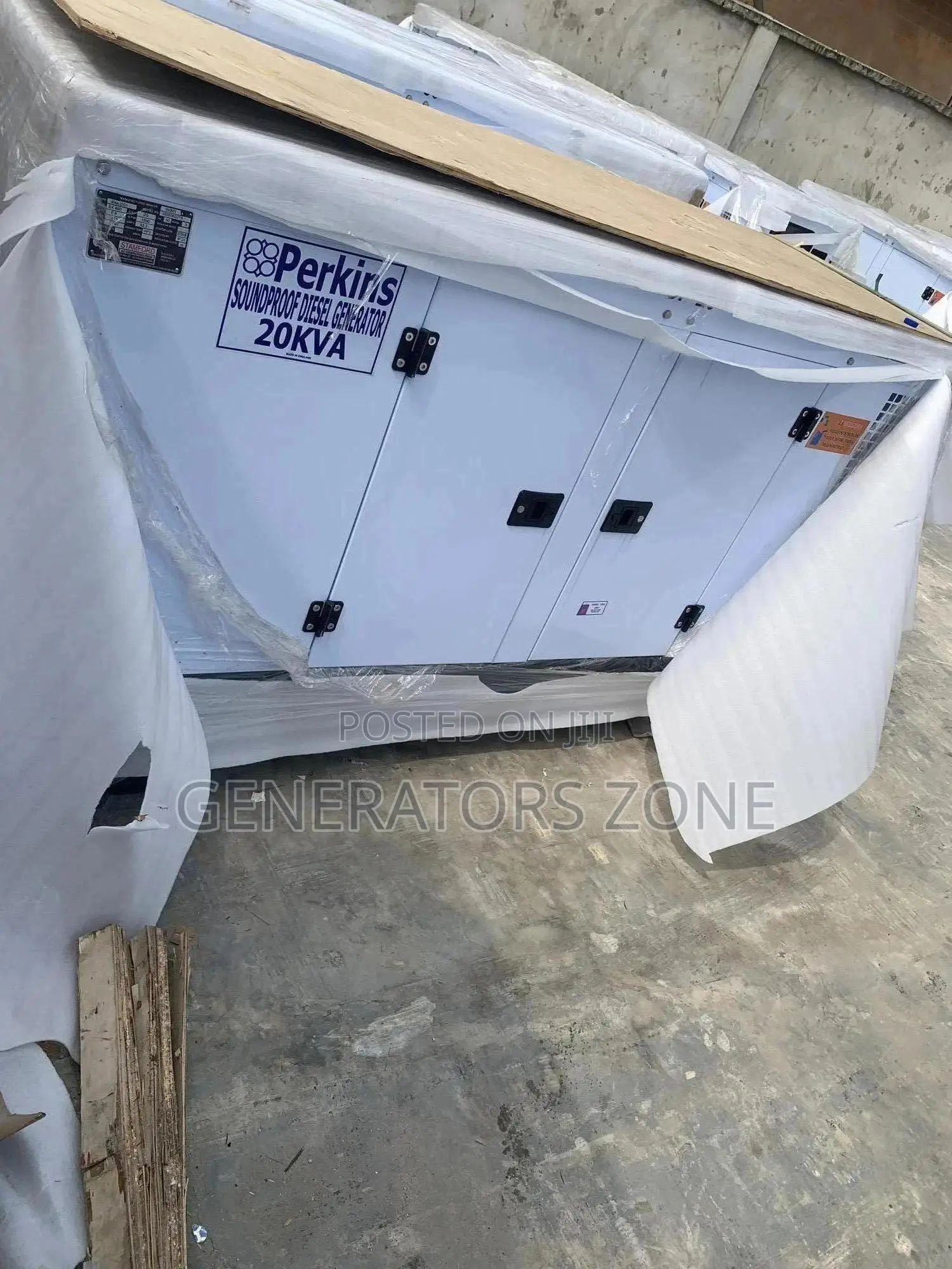 Tools Soundproof Generator Perkins 20kva