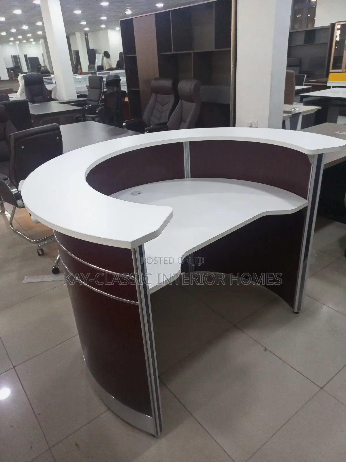 Round Reception Office Desk