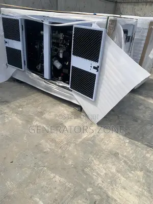 Measure of Apparent Power 20kva Perkins Soundproof Generator