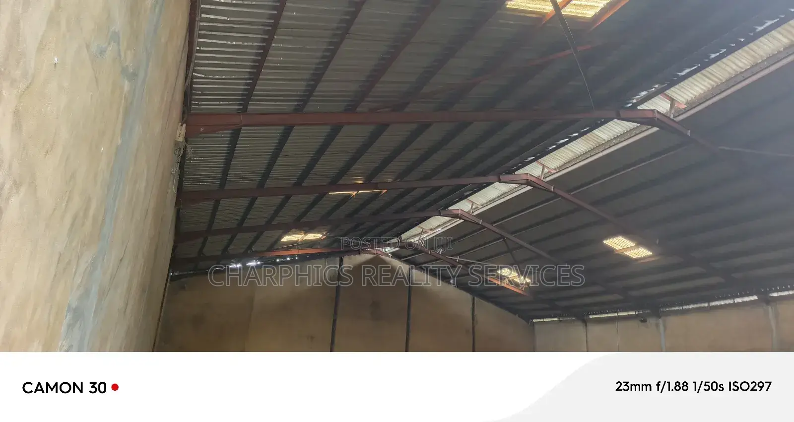 441sqm Warehouse Off Eric Moore Road .