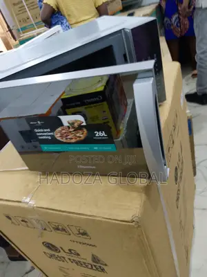 The New Hisense Microwave 26L -26mos5h
