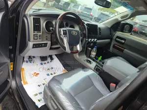 Toyota Sequoia 2017 Black