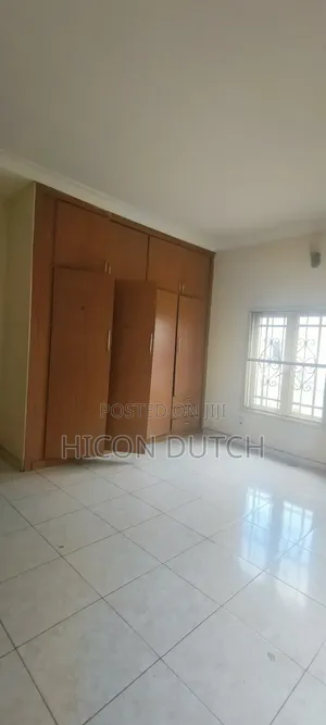 2bdrm Block of Flats in Sahara Estate, Gwarinpa for rent