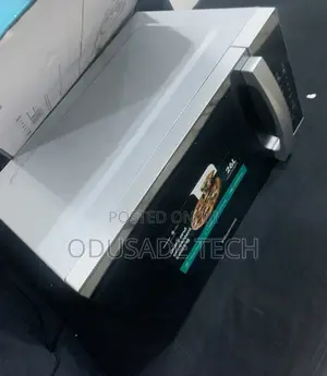 The Ideal H20M0WS3 Hisense 26L Microwave Oven