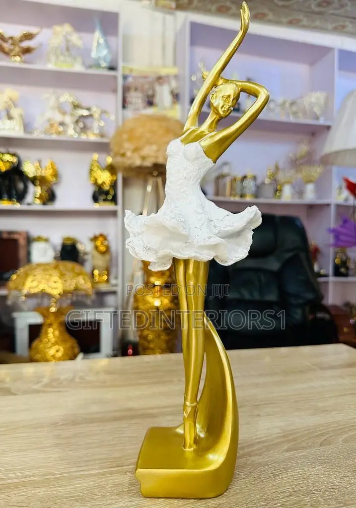 Cinderella Ornament